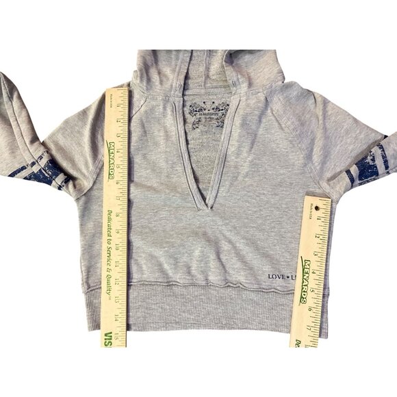 No Boundaries Cropped Sweatshirt Juniors S (3) Used Gray Blue Y2K - Picture 7 of 15